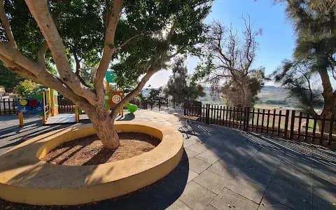 Gnien L-Gharusa Tal-Mosta